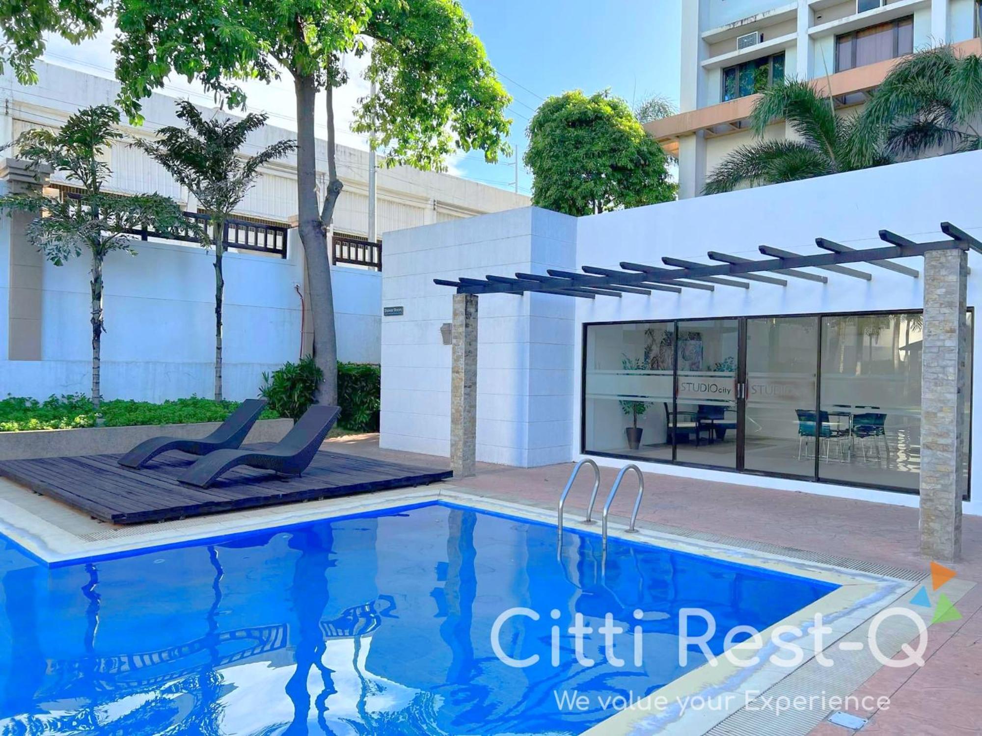 Cozy Unit With Free Pool, Netflix & Wifi In Alabang Crq3 Aparthotel Muntinlupa City Ngoại thất bức ảnh
